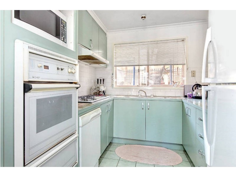 21 Eucalyptus Place, Meadow Heights VIC 3048