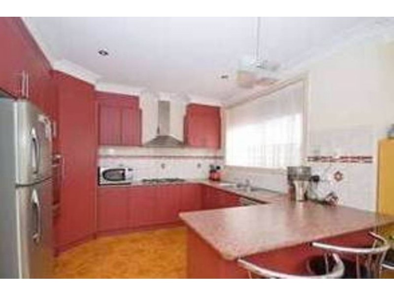 18 Redesdale Street, Meadow Heights VIC 3048