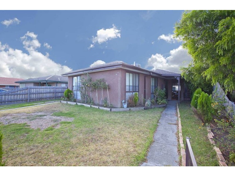 11 Sandford Court, Meadow Heights VIC 3048