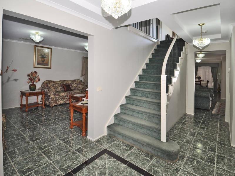 28  Salween Crescent, Roxburgh Park VIC 3064