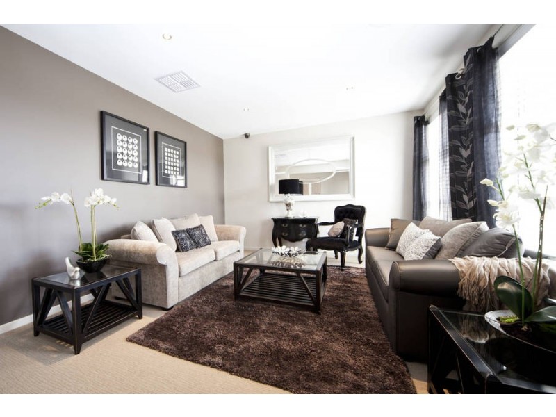 2-6 Wyndcliffe Way, Roxburgh Park VIC 3064