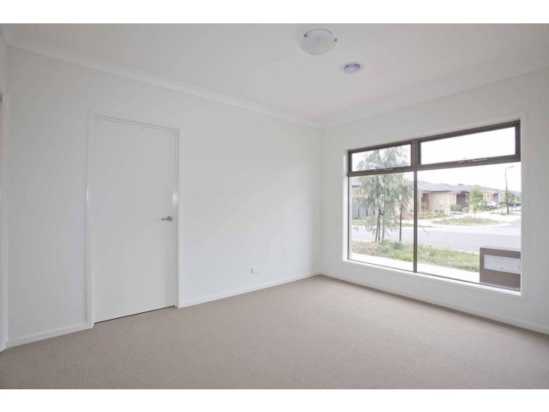 7 Thoresby Circuit, Craigieburn VIC 3064