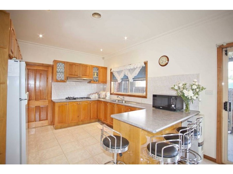 3 Bradman Drive, Meadow Heights VIC 3048