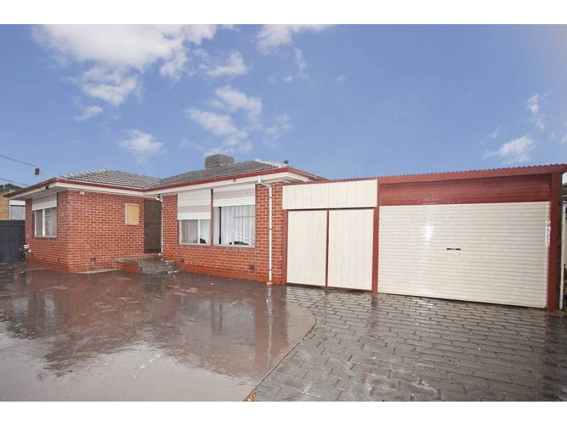 82 Geach Street, Dallas VIC 3047