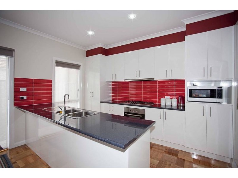 29 Glenbrae Street, Craigieburn VIC 3064