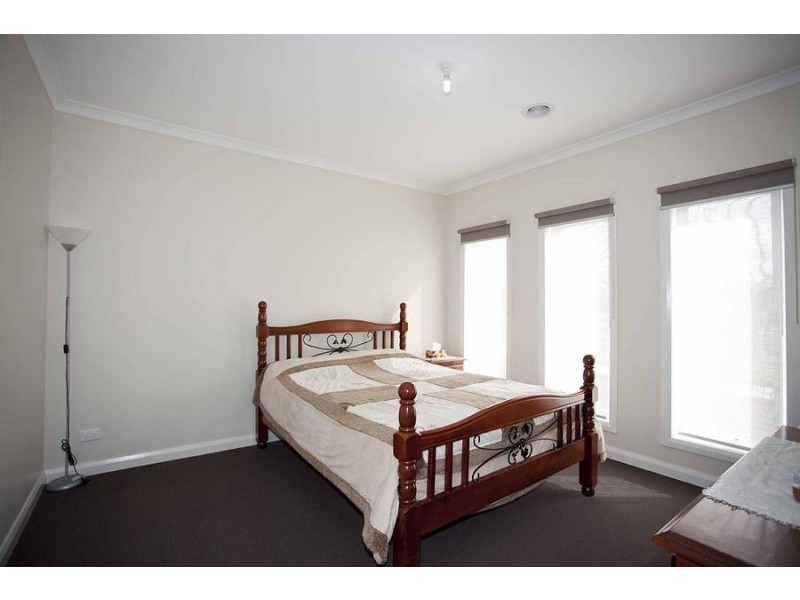 29 Glenbrae Street, Craigieburn VIC 3064