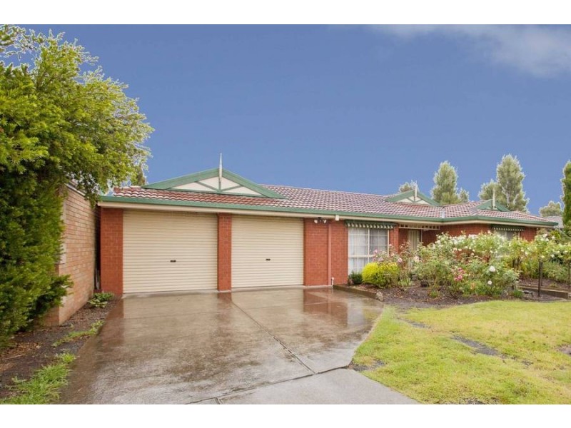 10 Bootie Court, Roxburgh Park VIC 3064