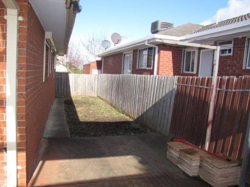 9A Rocklands Rise, Meadow Heights VIC 3048