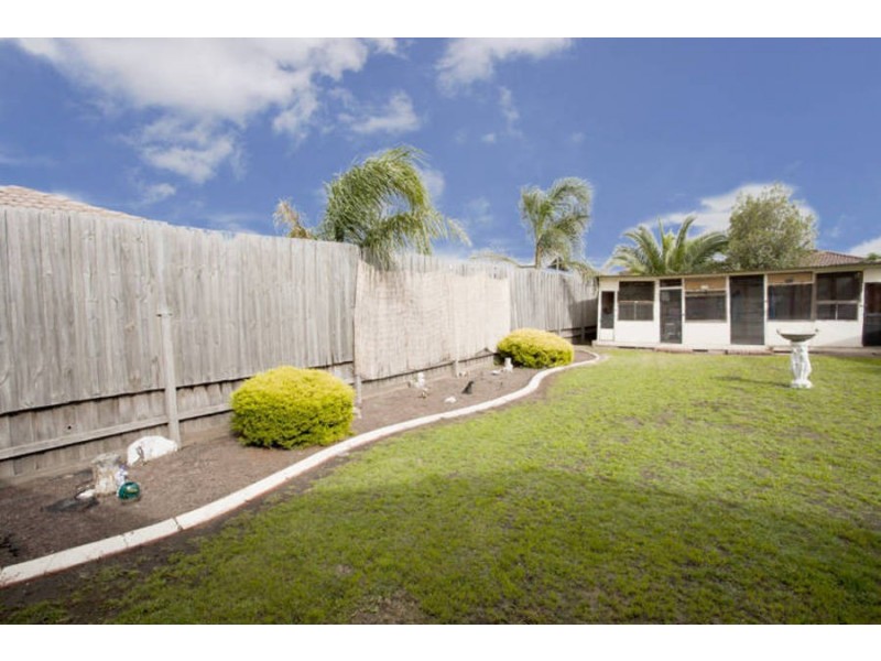 7 Hopkins Way, Meadow Heights VIC 3048