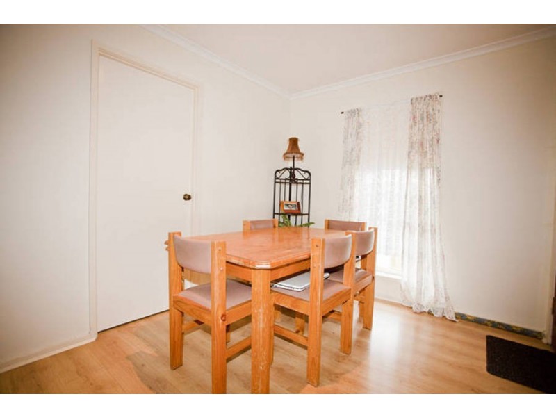 18 Melwood Court, Meadow Heights VIC 3048