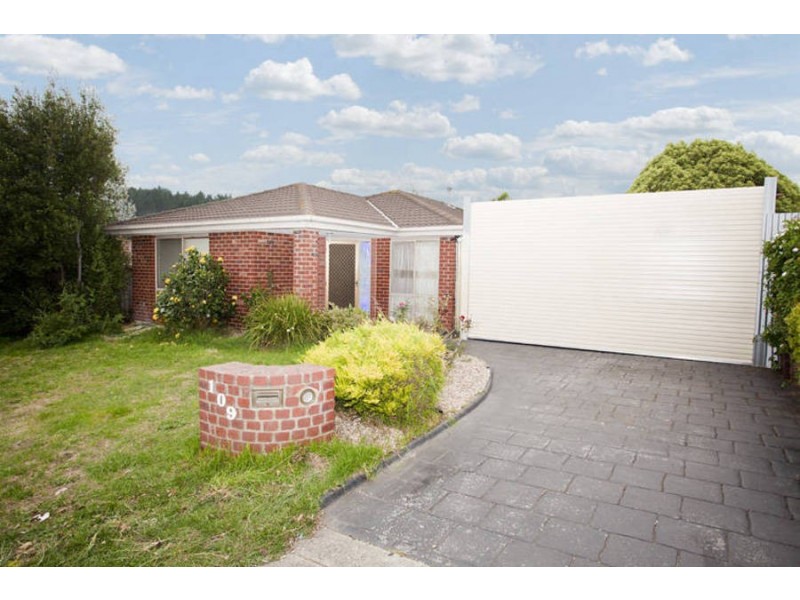 109 Lightwood Crescent, Meadow Heights VIC 3048
