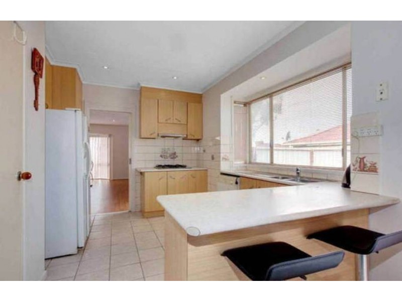 10 Milford Court, Meadow Heights VIC 3048