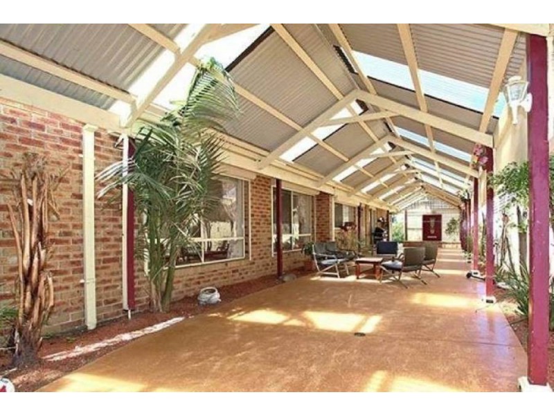 17 Hemsworth Court, Roxburgh Park VIC 3064