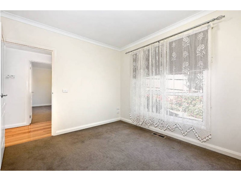 2/49 Rokewood Crescent, Meadow Heights VIC 3048