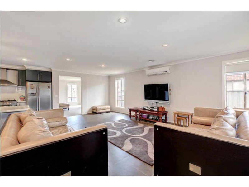 5 Bondin Court, Greenvale VIC 3059