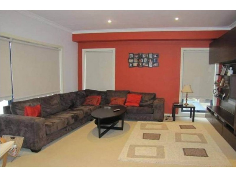 23 Wattleview Road, Roxburgh Park VIC 3064