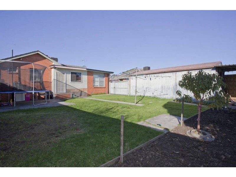 4 Hilgay Street, Coolaroo VIC 3048