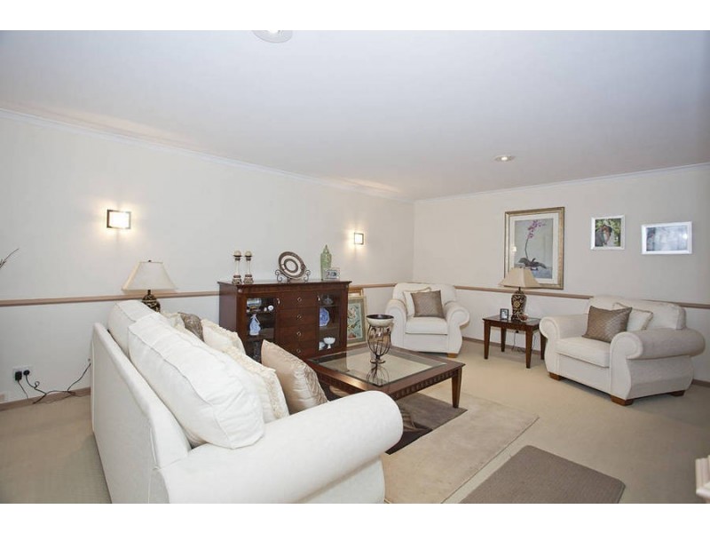 12 Buxton Court, Meadow Heights VIC 3048