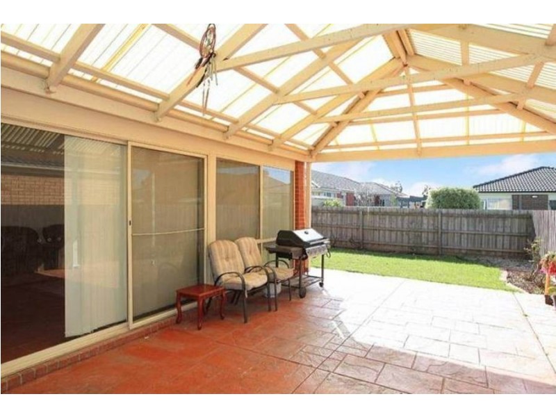 23 Marne Drive, Roxburgh Park VIC 3064