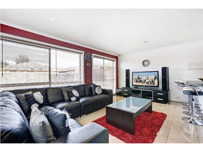 45 Limpopa Square, Roxburgh Park VIC 3064