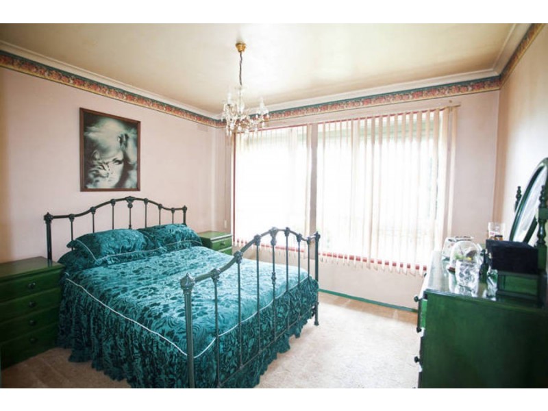 24 Blackwood Crescent, Campbellfield VIC 3061