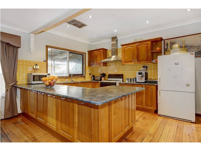 5 Disney Street, Fawkner VIC 3060