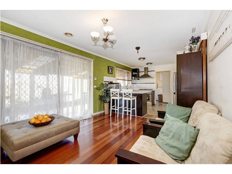 16 Nourell Court, Meadow Heights VIC 3048