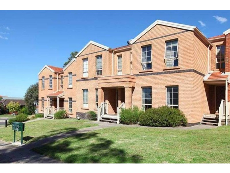 Roxburgh Park VIC 3064