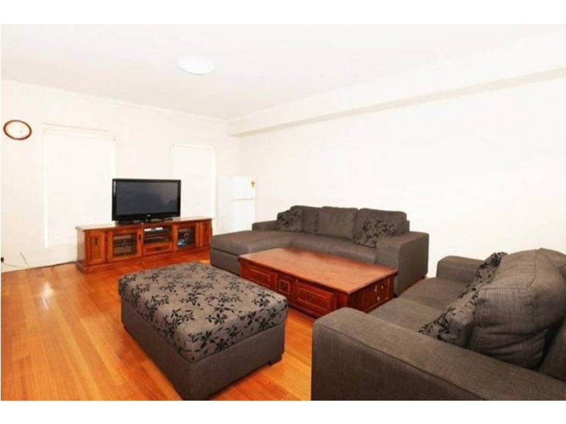 Roxburgh Park VIC 3064