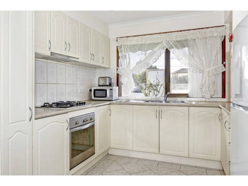 14 Ellam Court, Meadow Heights VIC 3048