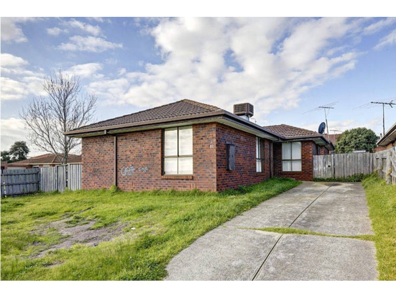 82 Tarcoola Avenue, Meadow Heights VIC 3048