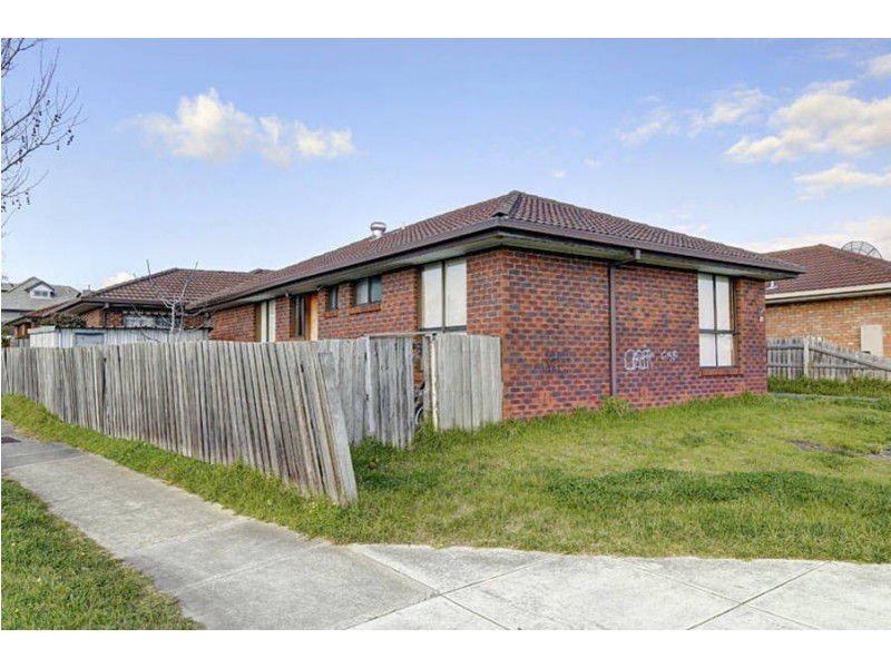 82 Tarcoola Avenue, Meadow Heights VIC 3048