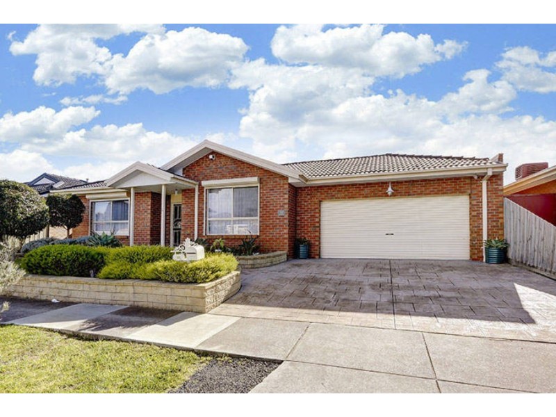 20 Mackellar Drive, Roxburgh Park VIC 3064