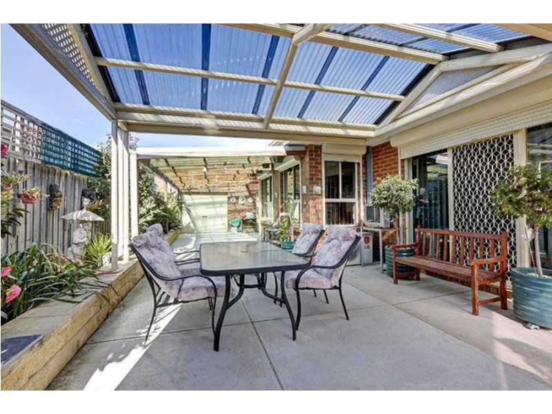 20 Mackellar Drive, Roxburgh Park VIC 3064