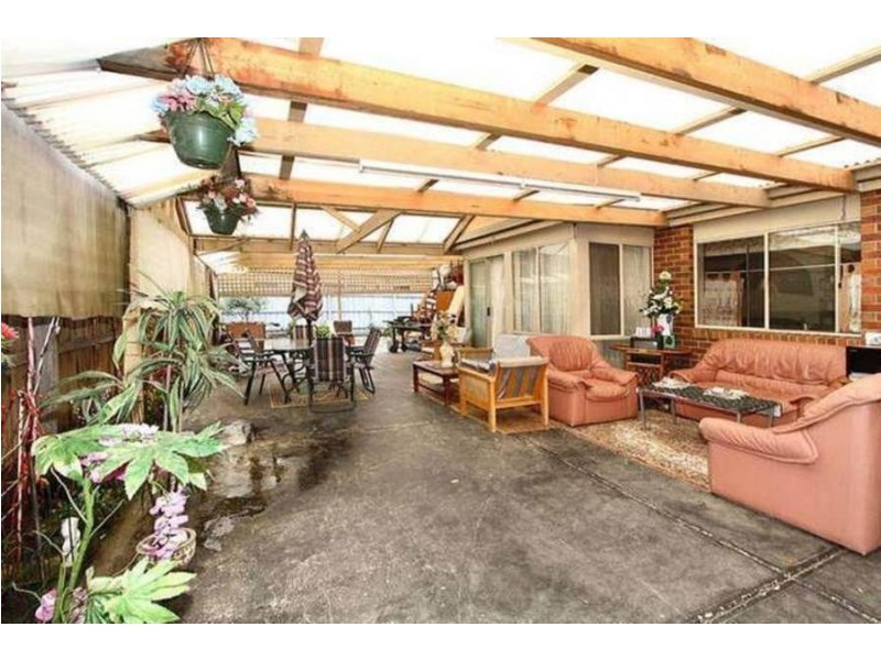 32 Salween Crescent, Roxburgh Park VIC 3064