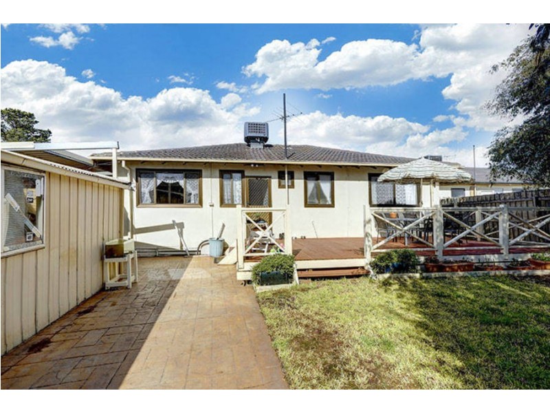 12 Guildford Avenue, Coolaroo VIC 3048