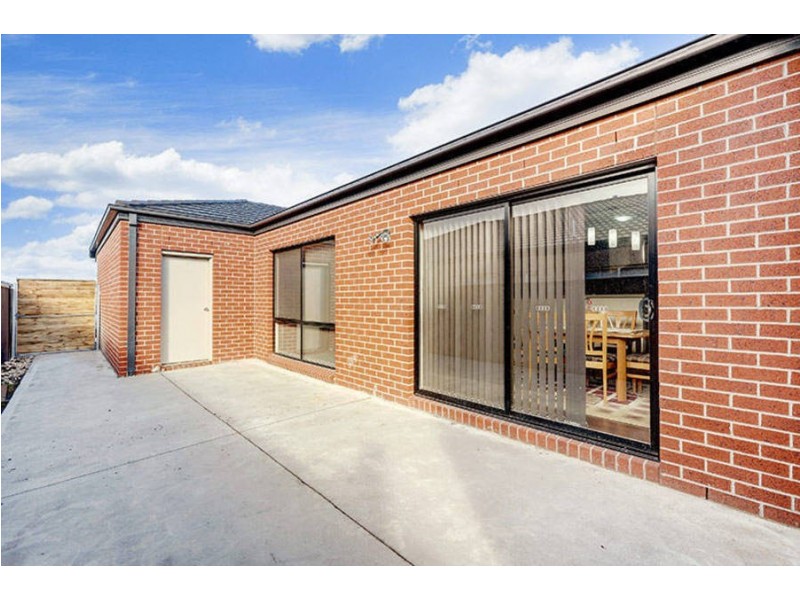6 Flannery Street, Craigieburn VIC 3064