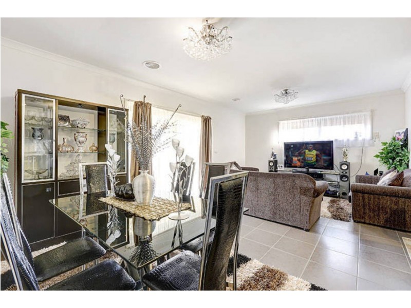 3/6-10 Elsternwick Way, Craigieburn VIC 3064