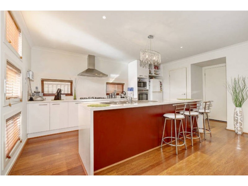 45 Serendip Crescent, Greenvale VIC 3059