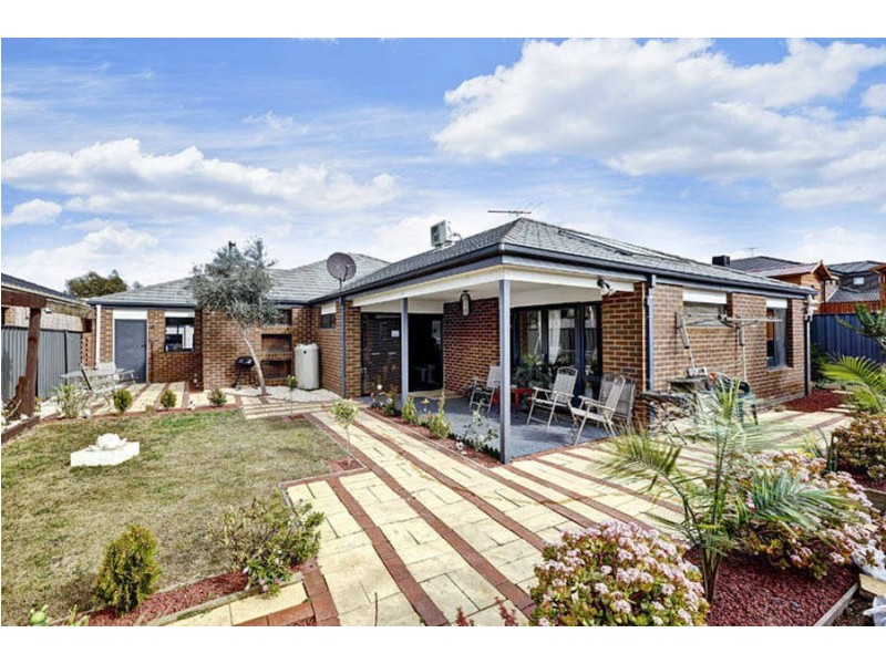 45 Serendip Crescent, Greenvale VIC 3059
