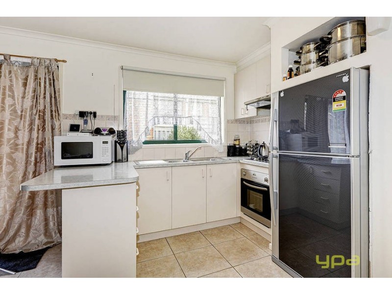 22 Pinnock Avenue, Roxburgh Park VIC 3064