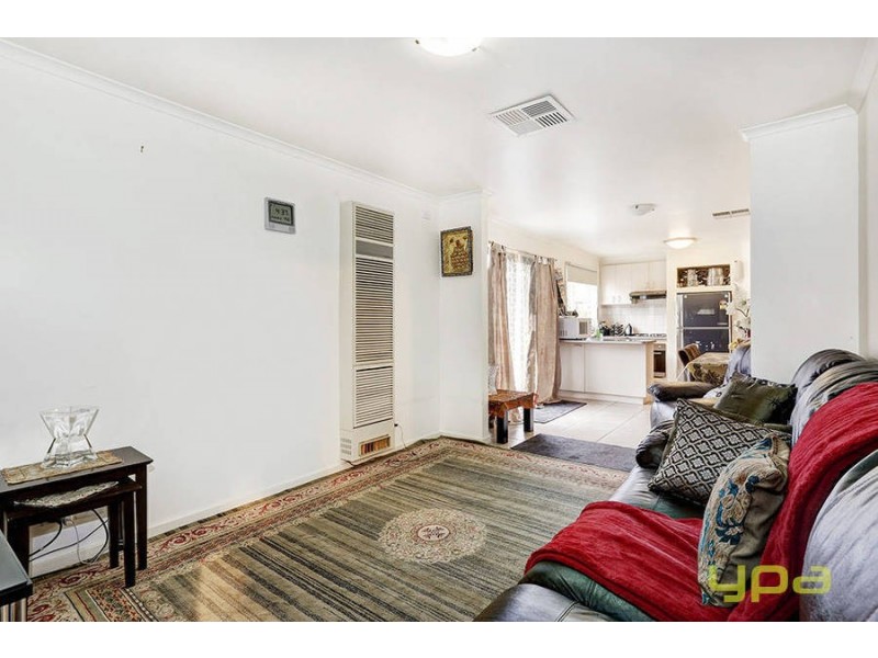 22 Pinnock Avenue, Roxburgh Park VIC 3064