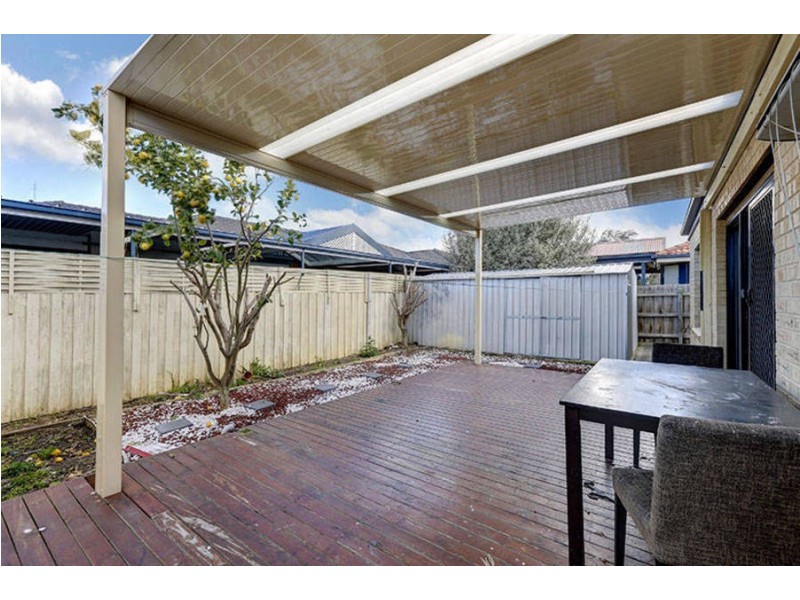 4 Marne Drive, Roxburgh Park VIC 3064