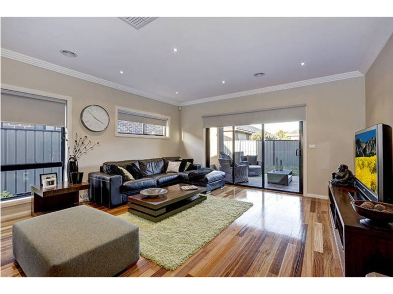 26 Conservation Drive, Craigieburn VIC 3064