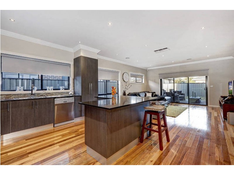 26 Conservation Drive, Craigieburn VIC 3064