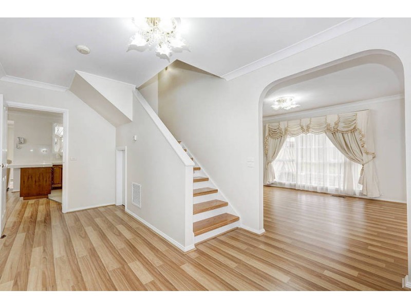 13 Gunbower Crescent, Meadow Heights VIC 3048