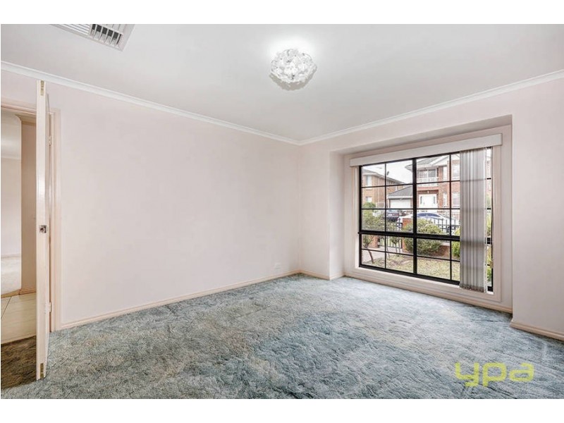 13 Golden Ash Court, Meadow Heights VIC 3048