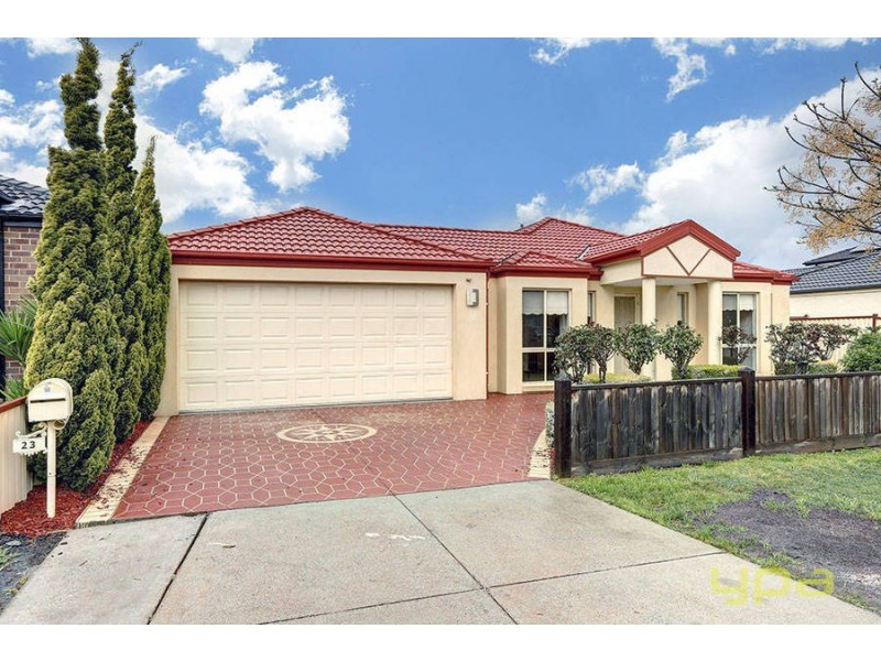 23 Brushwood Circuit, Roxburgh Park VIC 3064