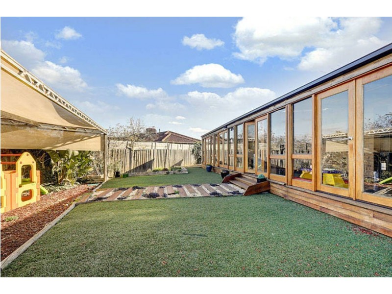 16 Nourell Court, Meadow Heights VIC 3048