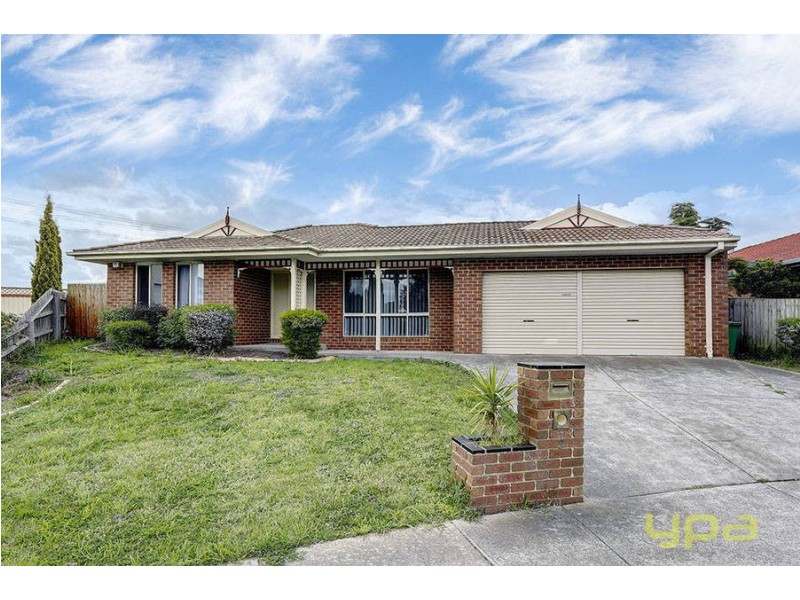 7 Pinnock Avenue, Roxburgh Park VIC 3064